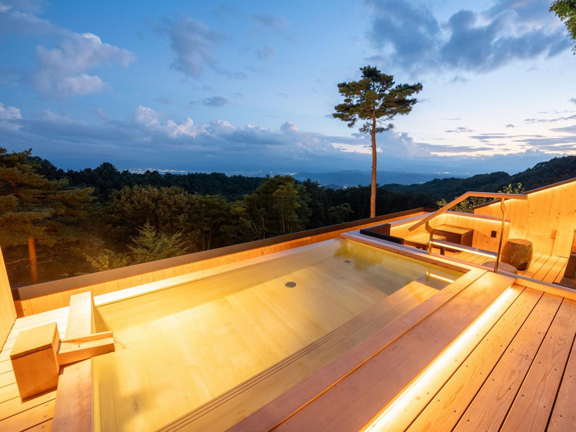 Hishino Onsen Tokiwakan 코모로 외부 사진